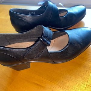 Mary Jane's Clark Comfort